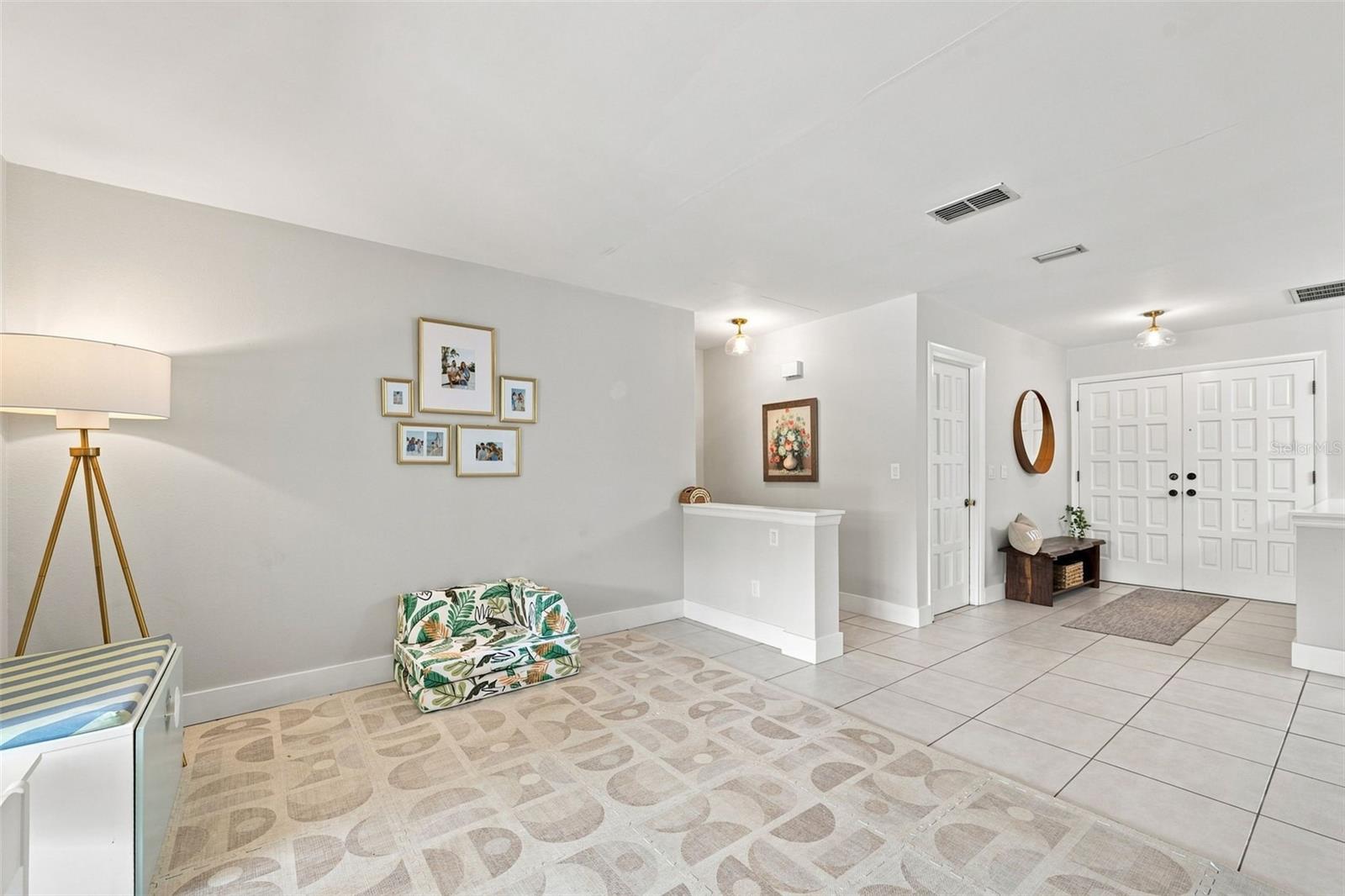 1683 Oak, Clearwater, FL 33755