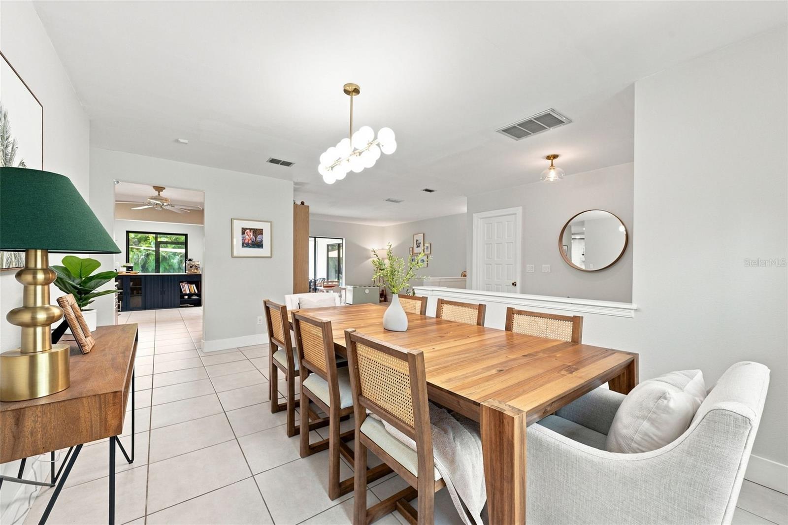 1683 Oak, Clearwater, FL 33755