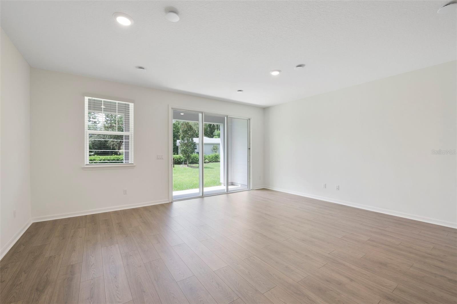 522 Southern Edge, Sanford, FL 32771