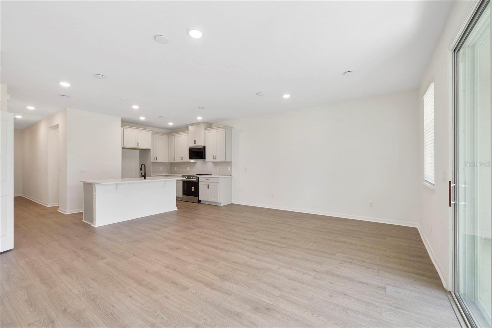522 Southern Edge, Sanford, FL 32771