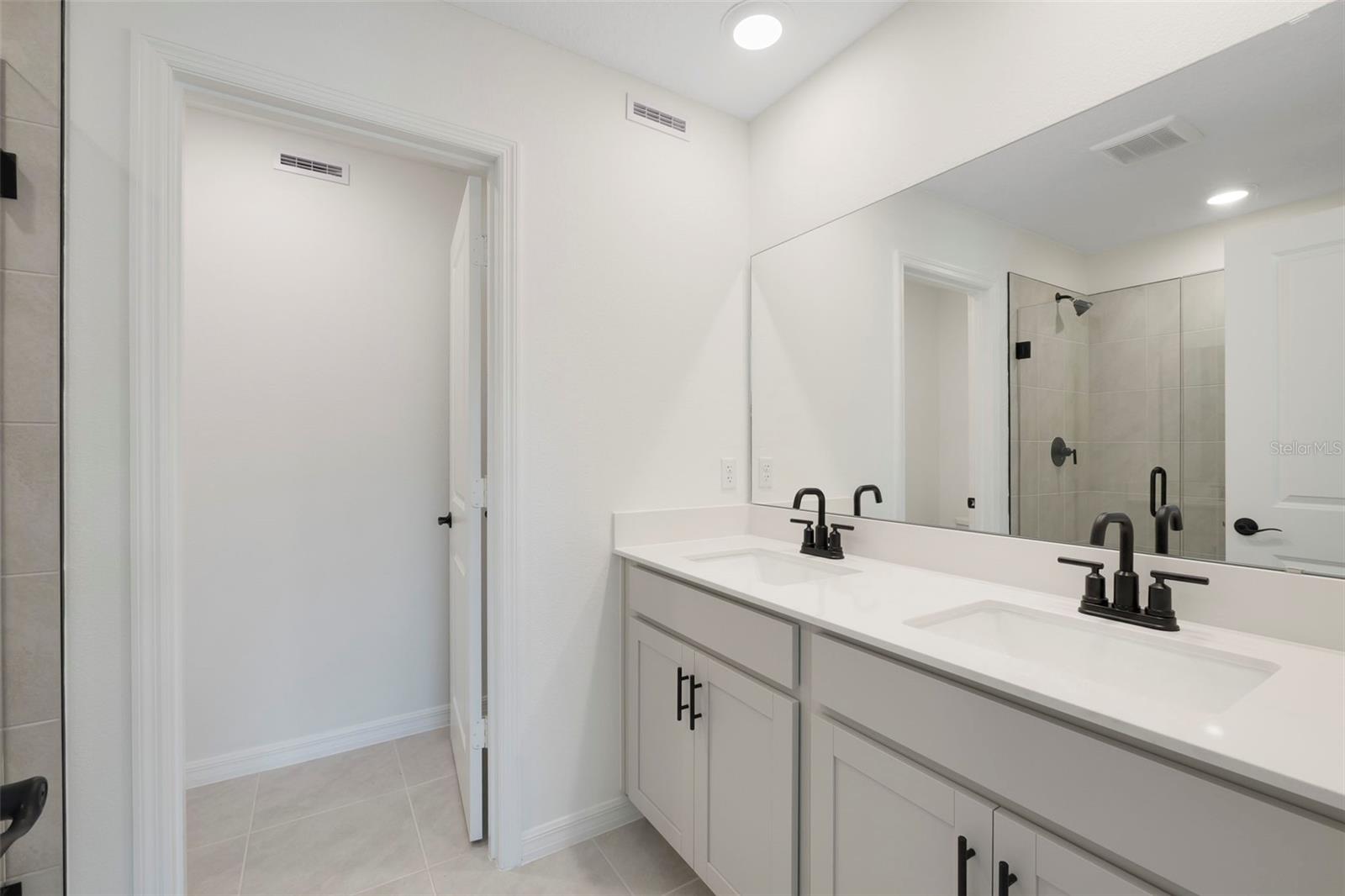 522 Southern Edge, Sanford, FL 32771