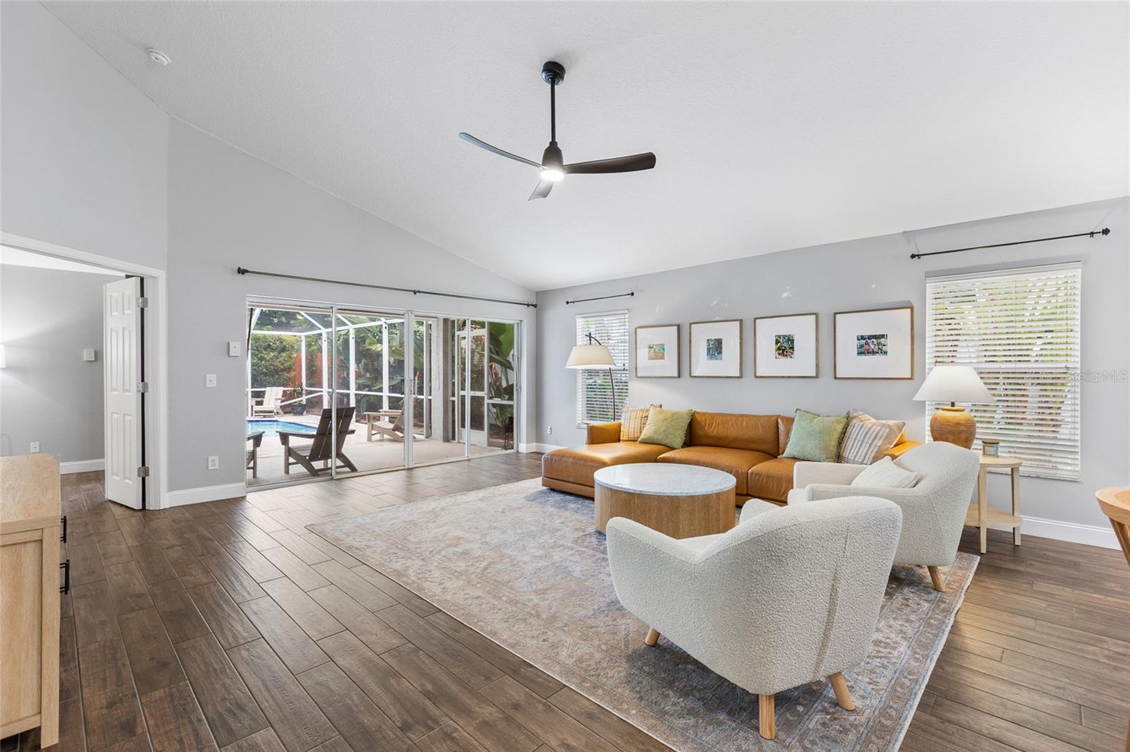1702 Meadow Oak, Tarpon Springs, FL 34689