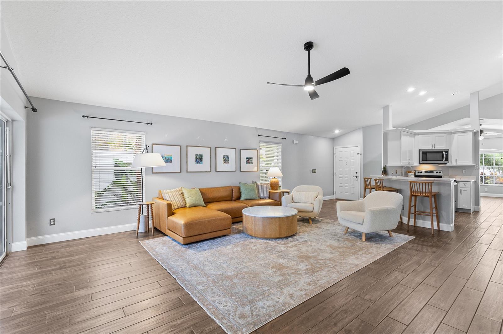 1702 Meadow Oak, Tarpon Springs, FL 34689