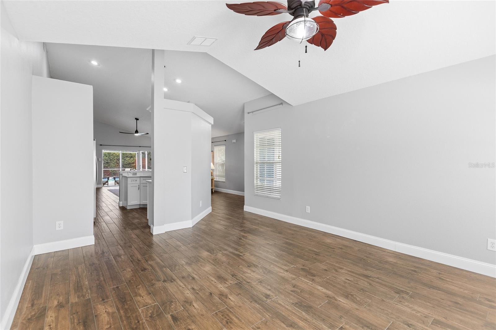 1702 Meadow Oak, Tarpon Springs, FL 34689