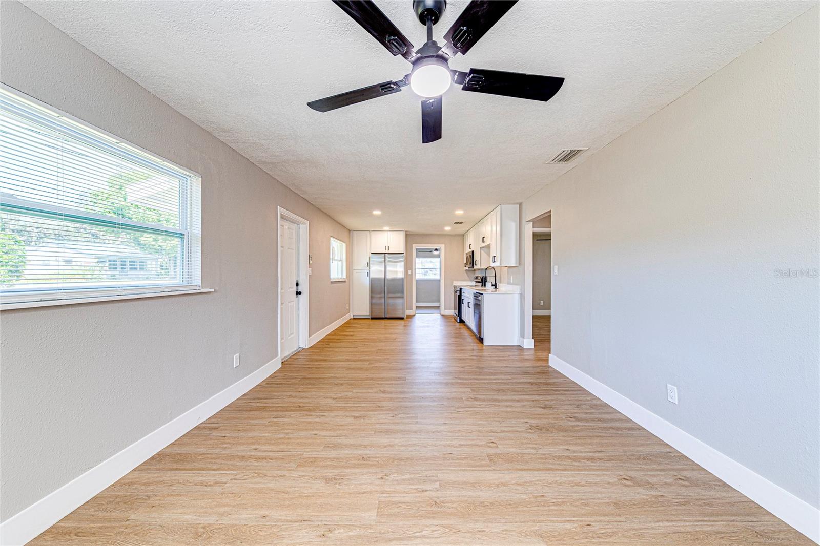 703 Dixie, Fruitland Park, FL 34731