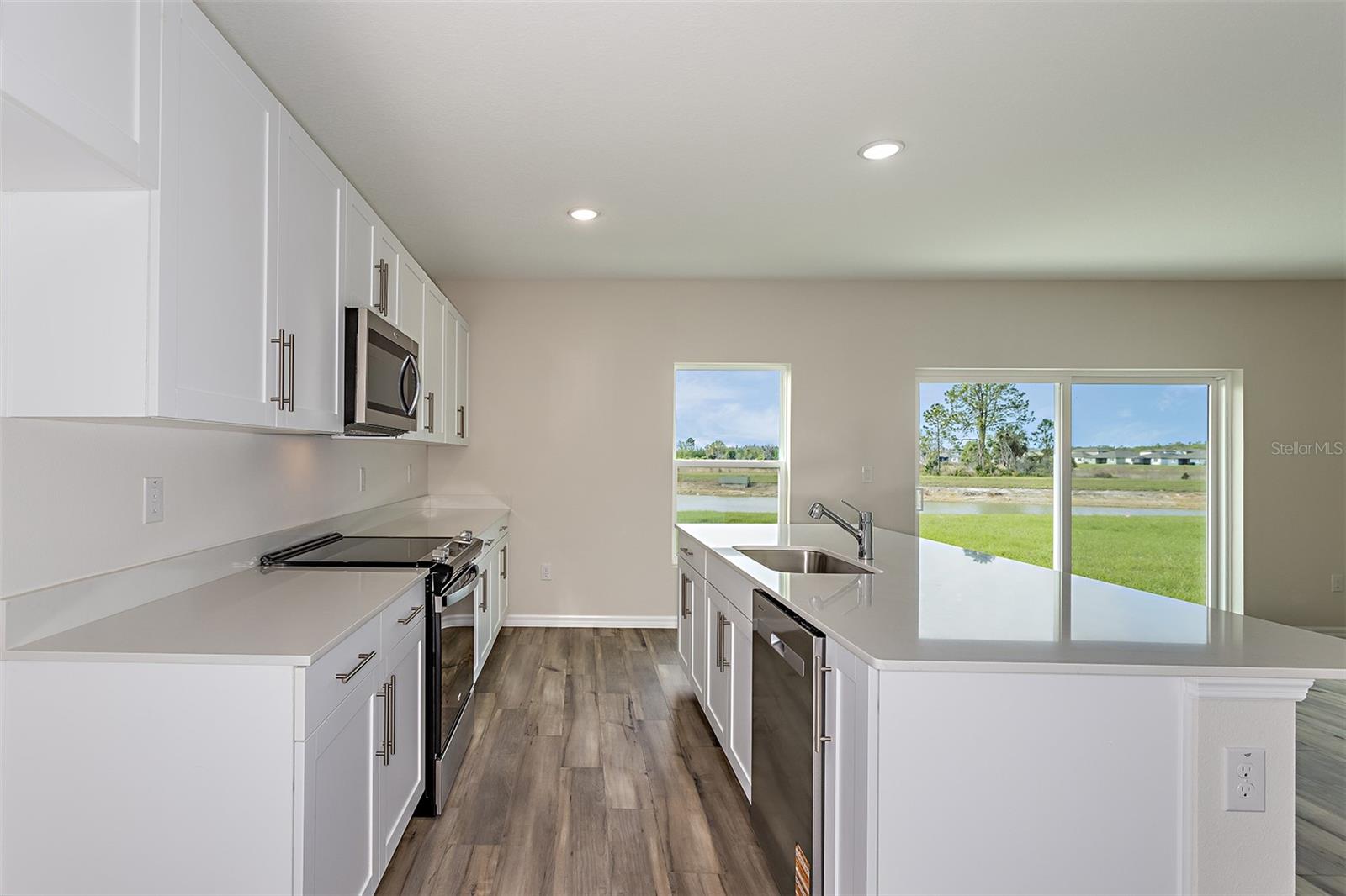 36715 Thornhedge, Zephyrhills, FL 33541