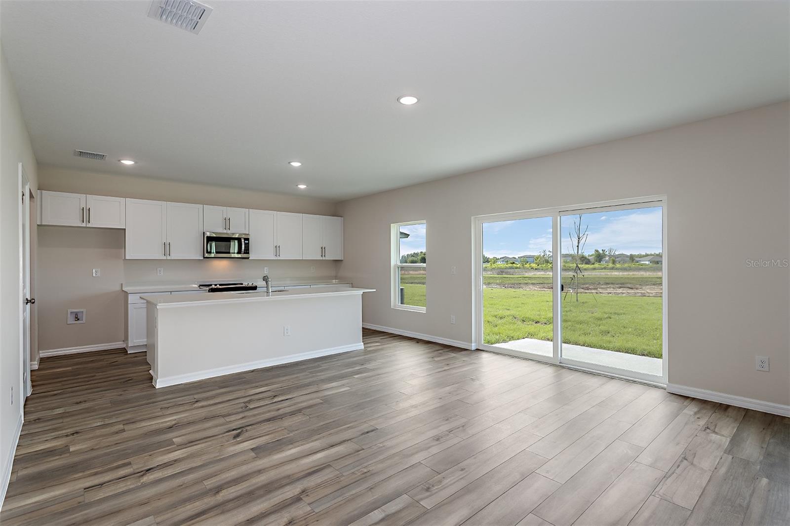 36715 Thornhedge, Zephyrhills, FL 33541
