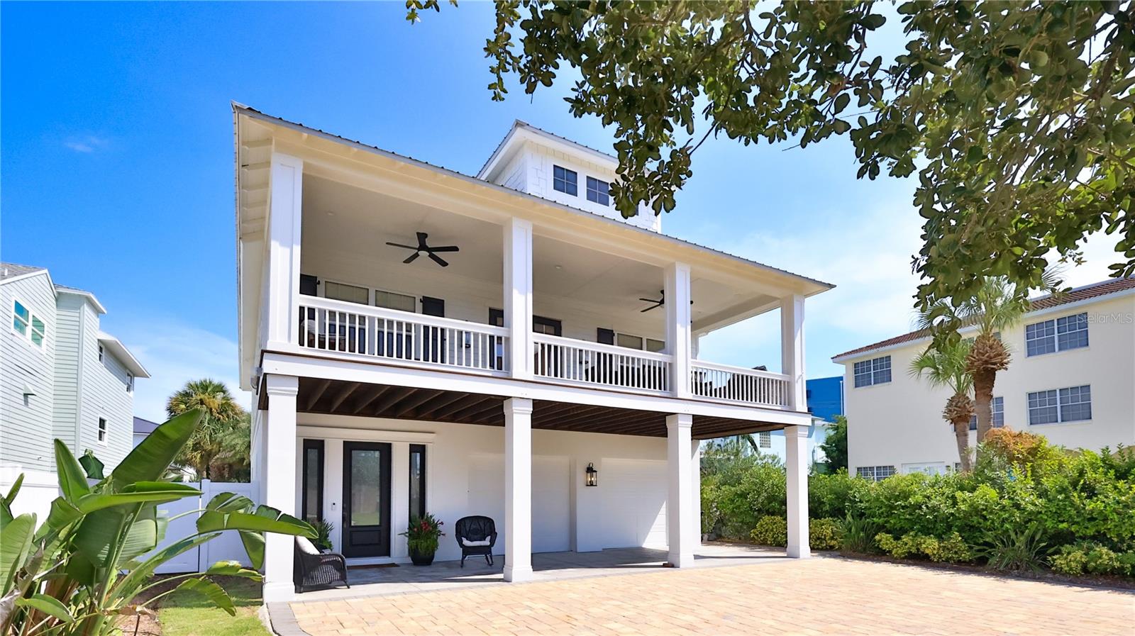 818 Ocean, New Smyrna Beach, FL 32169