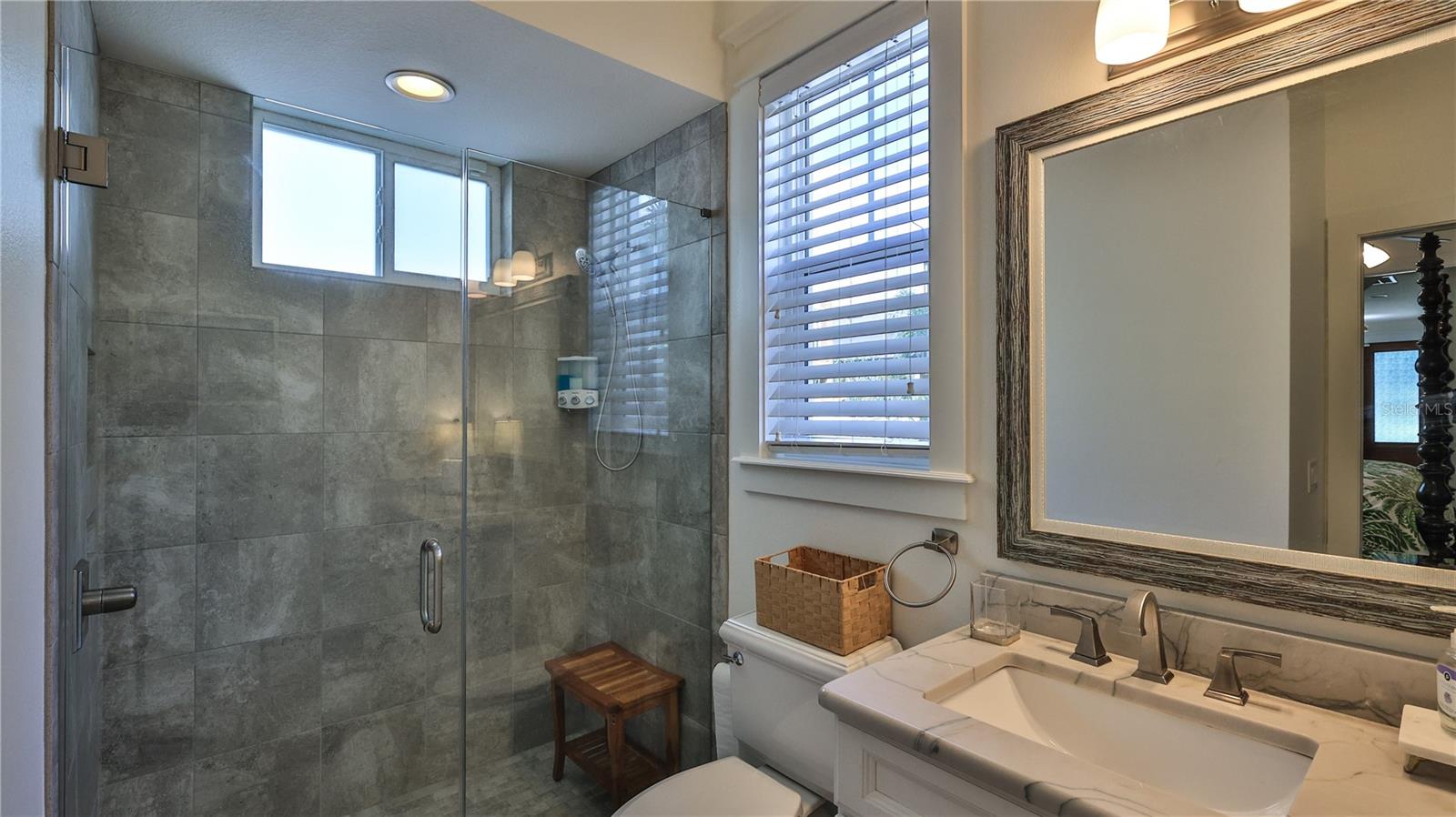 818 Ocean, New Smyrna Beach, FL 32169