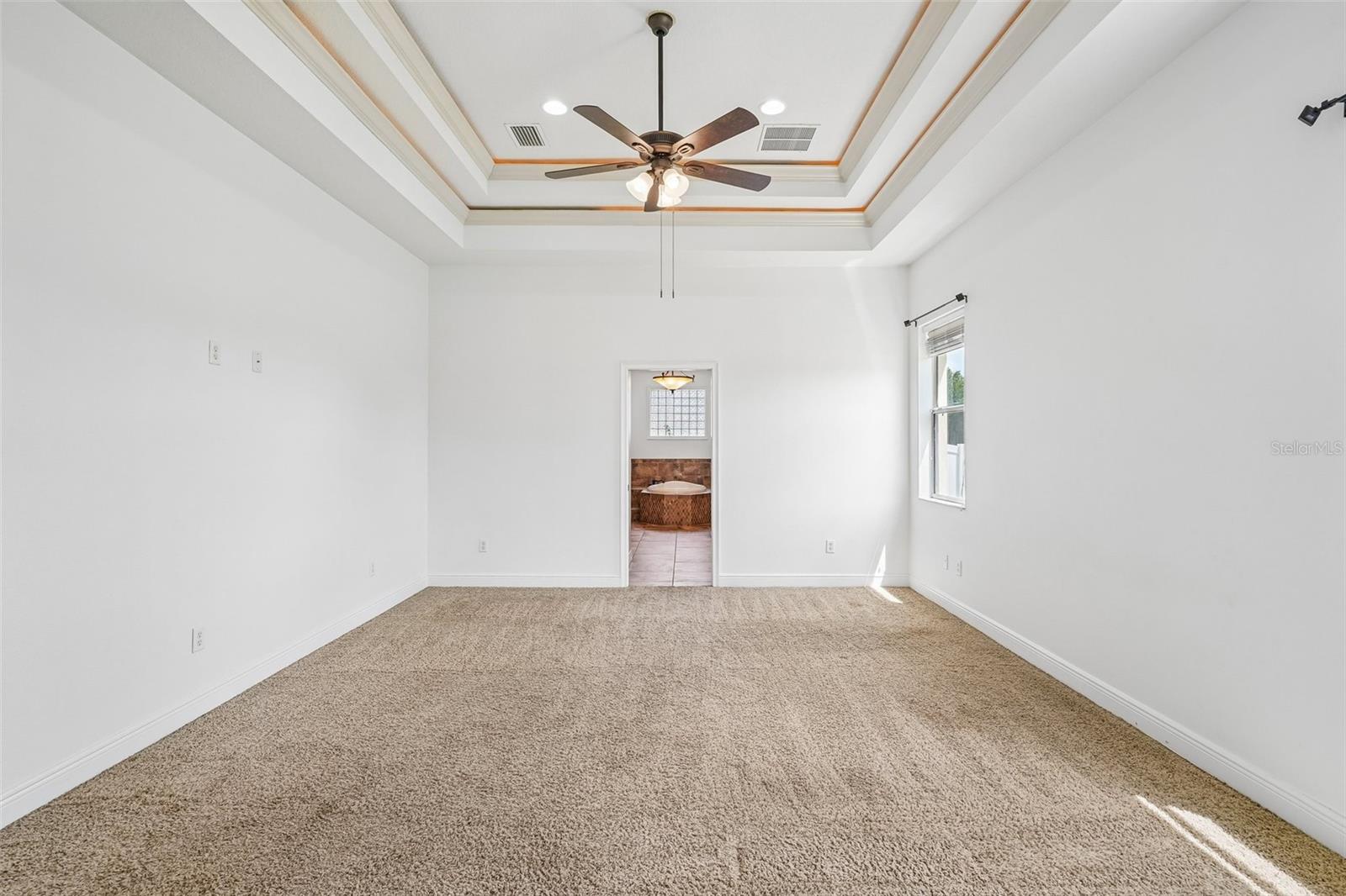 1113 Myrtle Breezes Ct, Fruitland Park, FL 34731