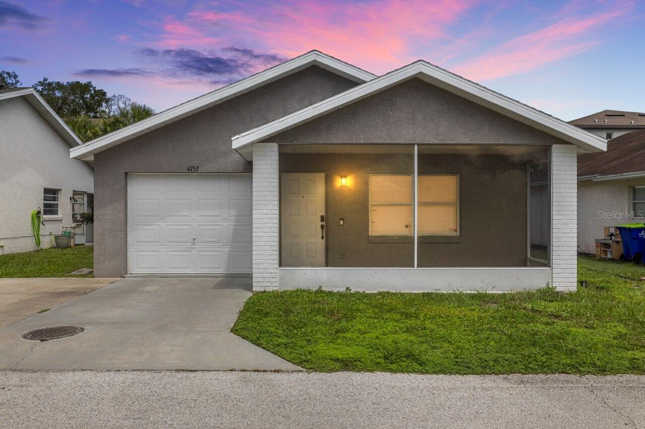 4753 Silver, Zephyrhills, FL 33541