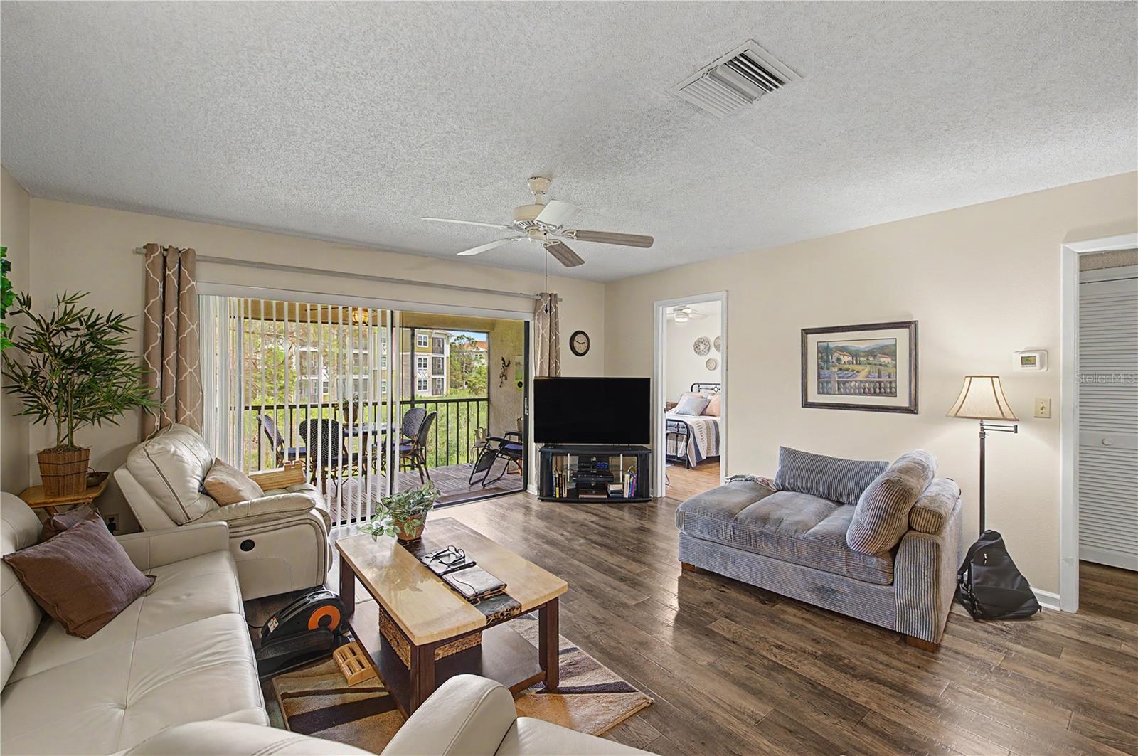 2543 Royal Pines Unit 17k, Clearwater, FL 33763