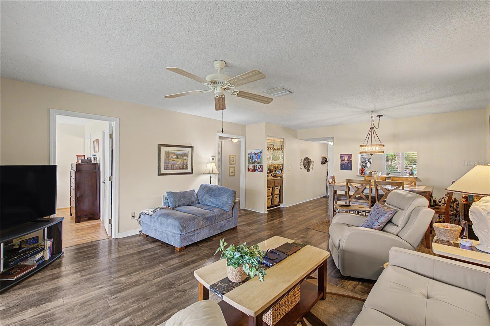 2543 Royal Pines Unit 17k, Clearwater, FL 33763