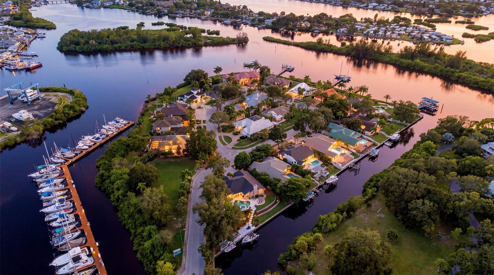 1102 Marina, Tarpon Springs, FL 34689
