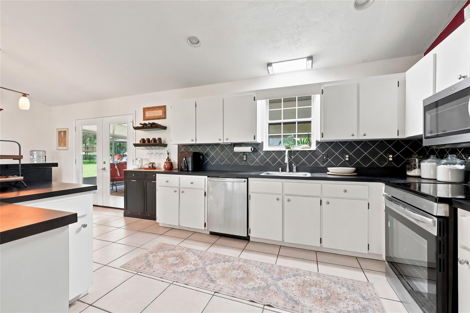 753 Mapleton, Fort White, FL 32038