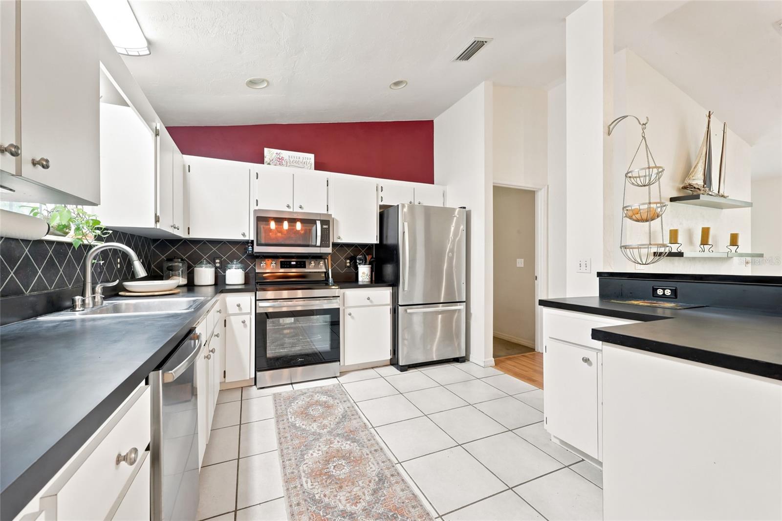 753 Mapleton, Fort White, FL 32038