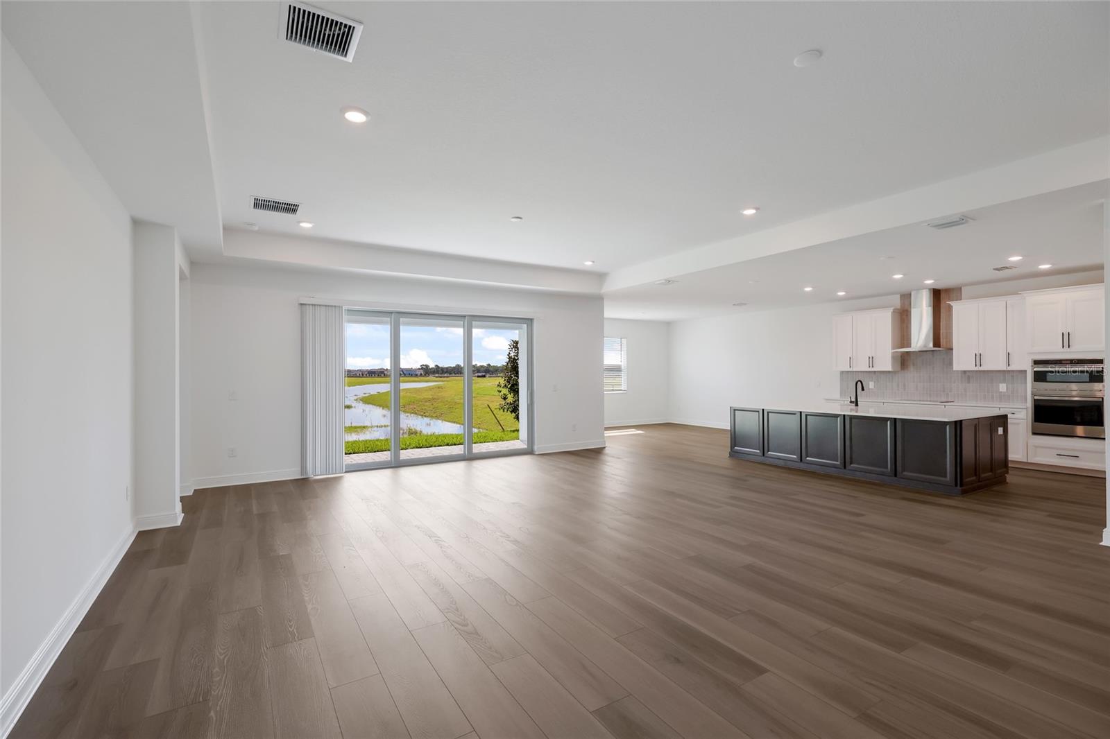 8924 Deep Horizon Loop, Parrish, FL 34219