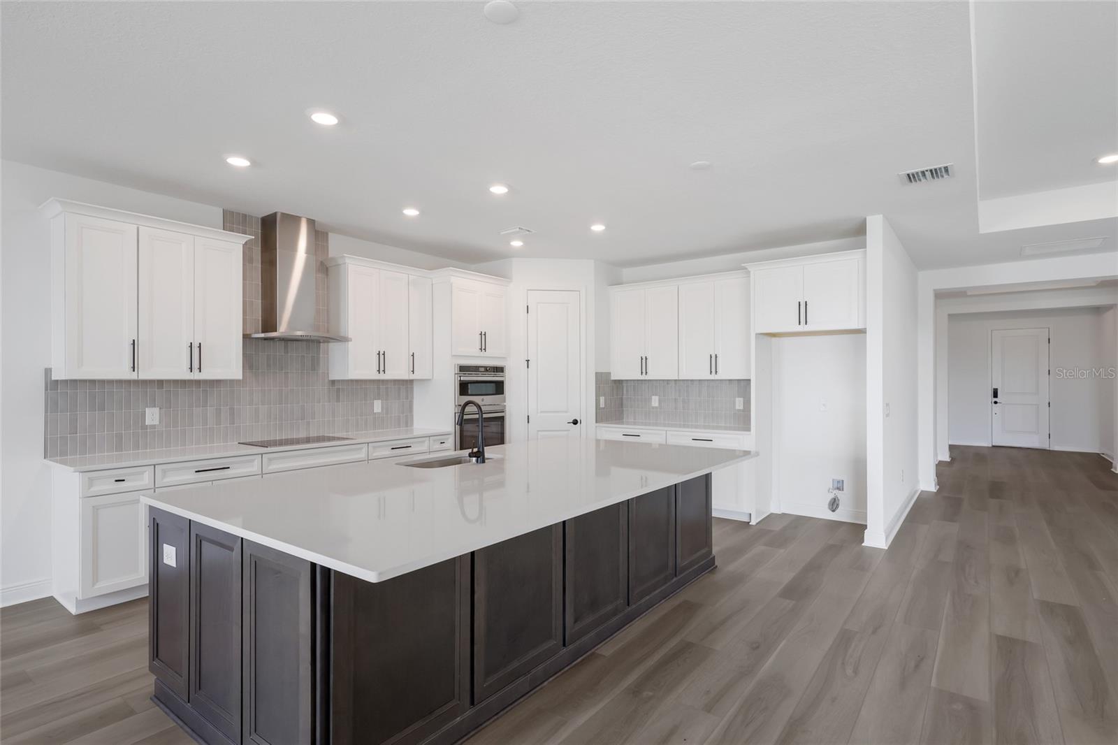 8924 Deep Horizon Loop, Parrish, FL 34219