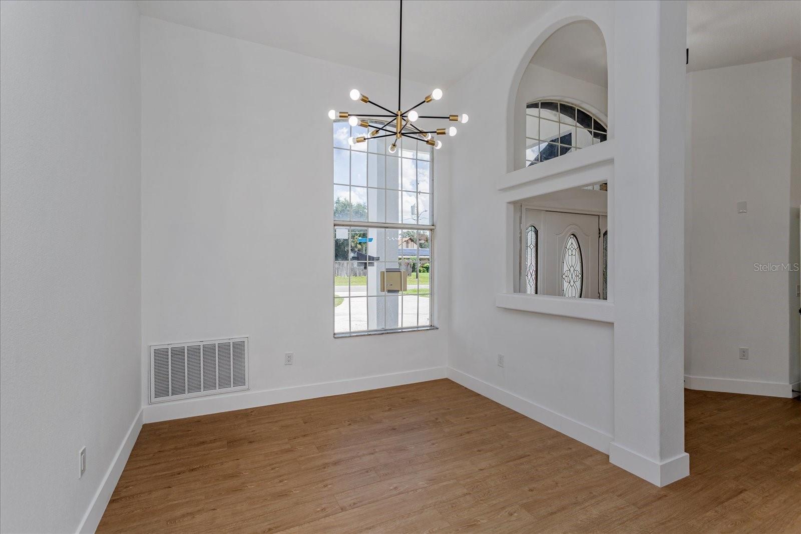 1222 Hart, Orlando, FL 32818