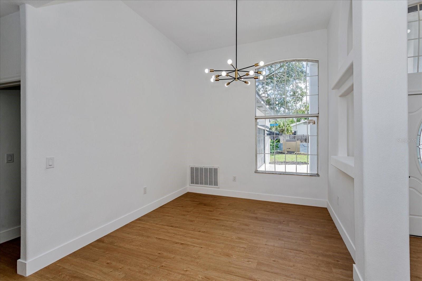 1222 Hart, Orlando, FL 32818