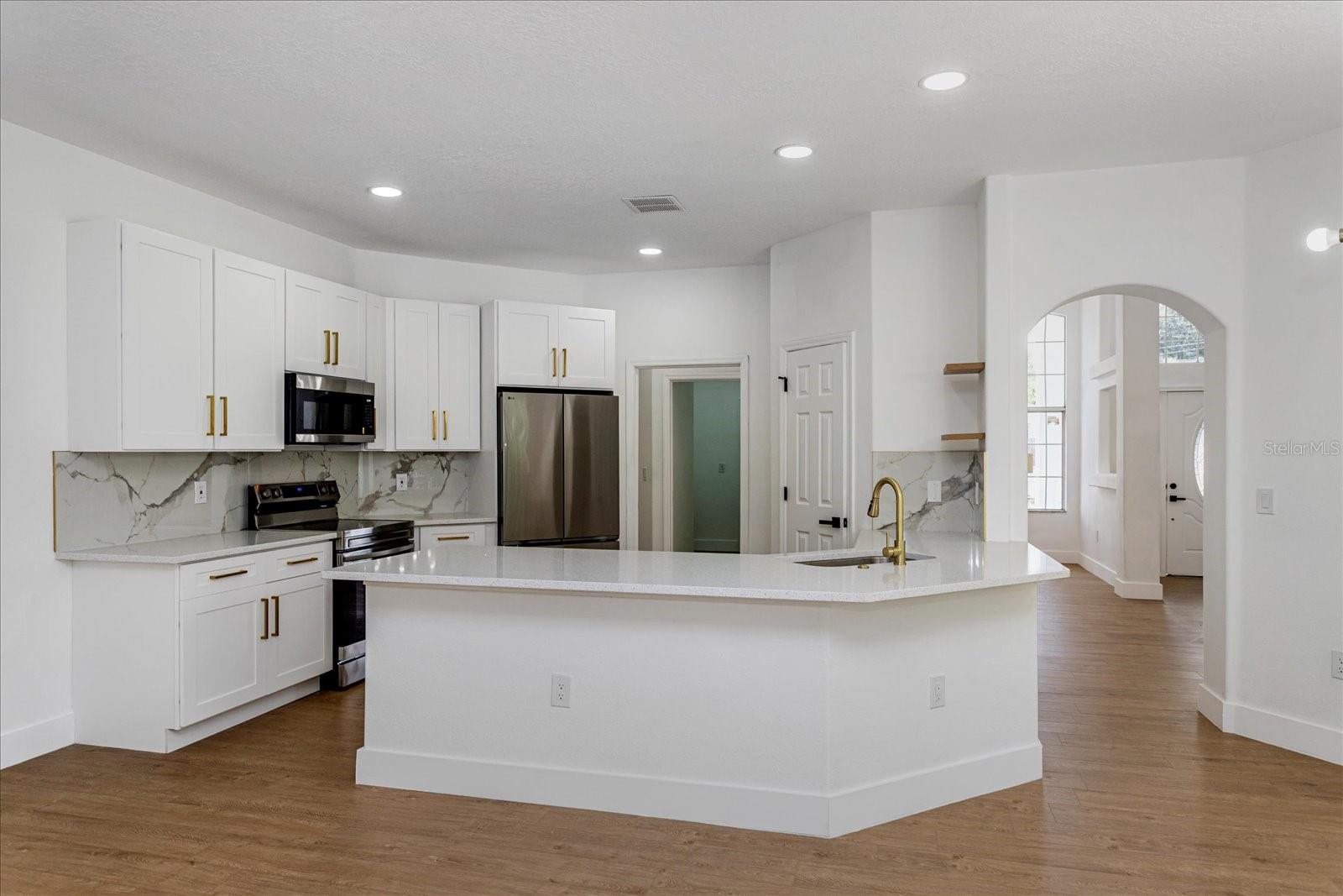 1222 Hart, Orlando, FL 32818