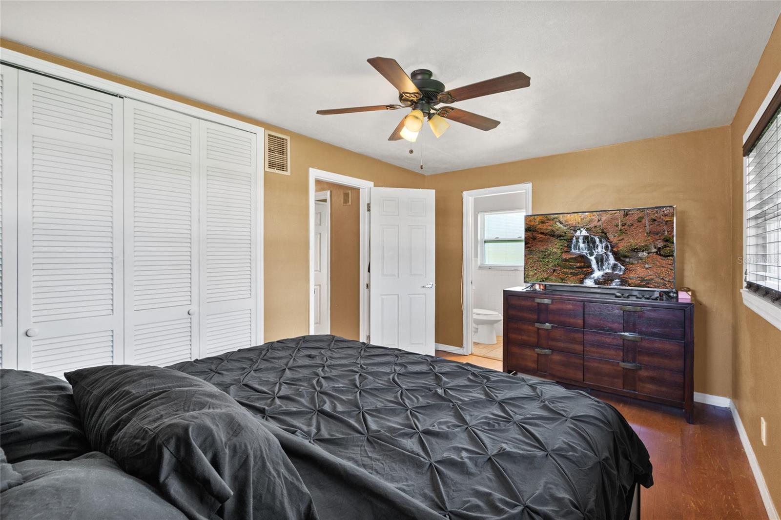 1225 63rd, St Petersburg, FL 33705