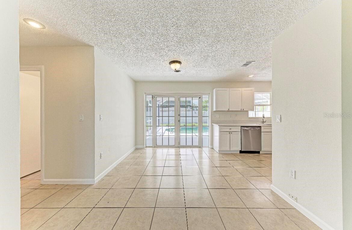 3207 19th, Bradenton, FL 34205