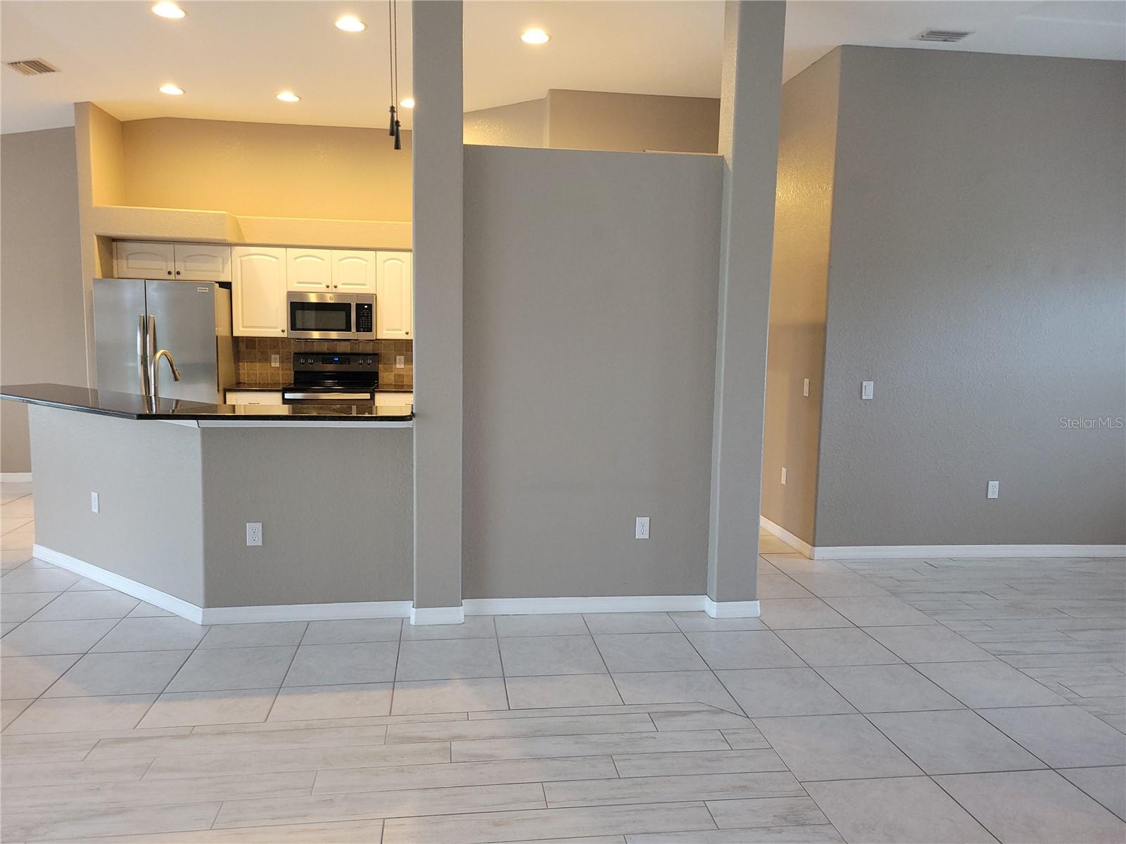 9 Bunker, Rotonda West, FL 33947