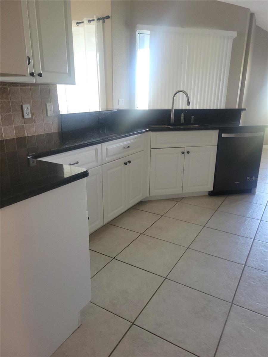 9 Bunker, Rotonda West, FL 33947