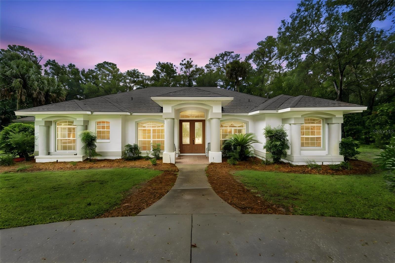 1830 Glenwood Oaks, Deland, FL 32720