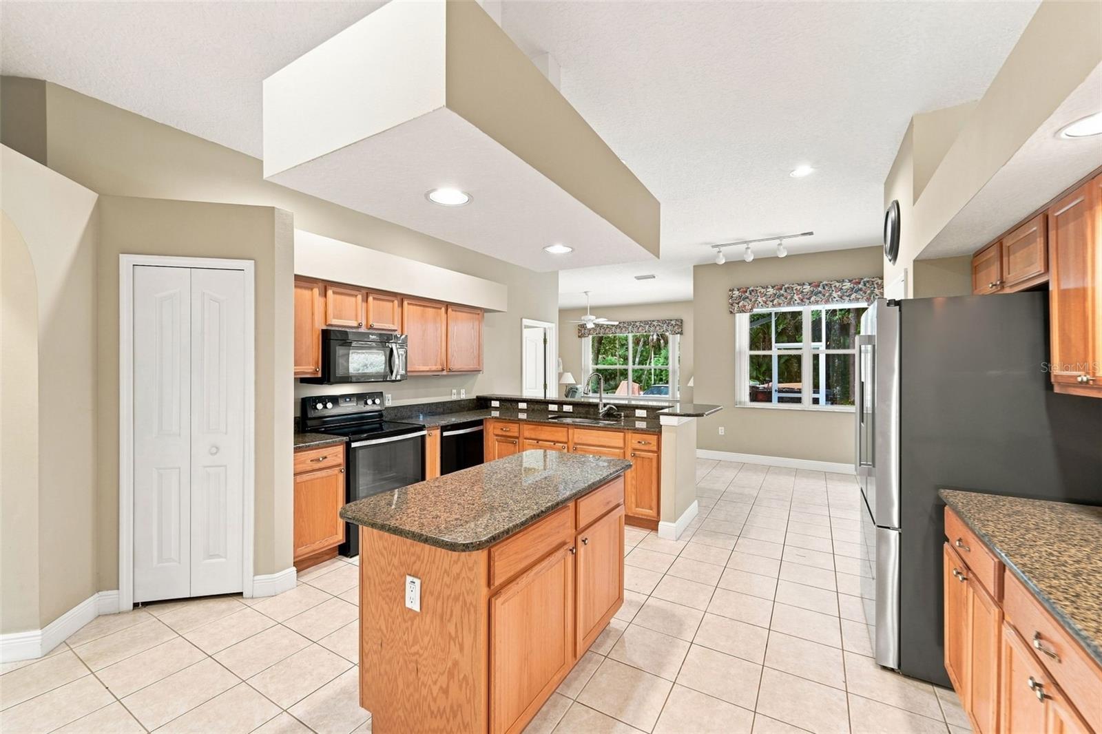 1830 Glenwood Oaks, Deland, FL 32720