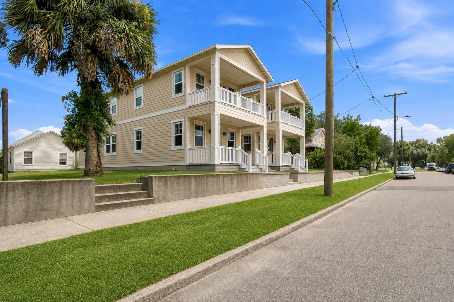 942 11th Unit 1, Tampa, FL 33605