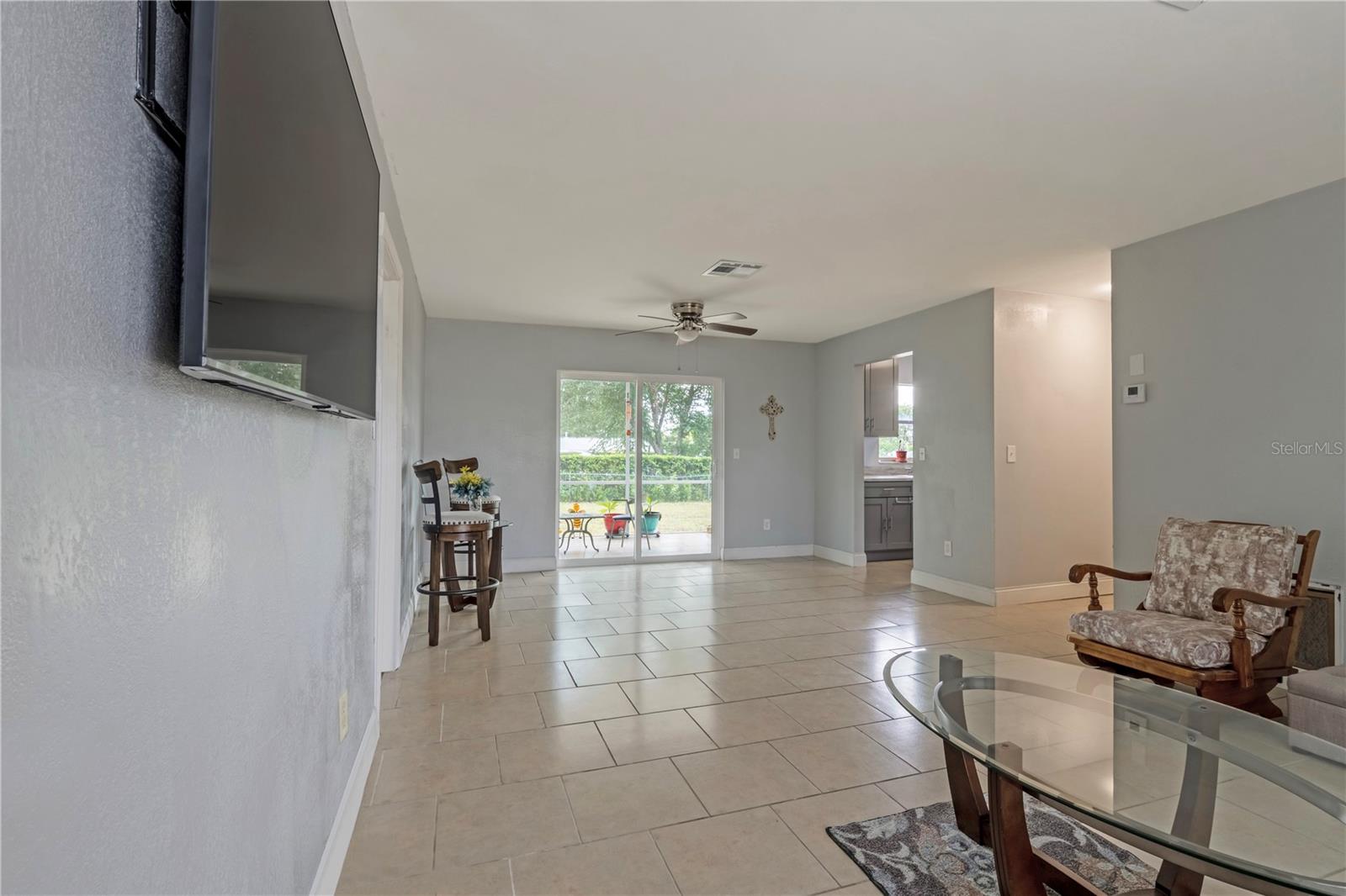 2633 Beal, Deltona, FL 32738