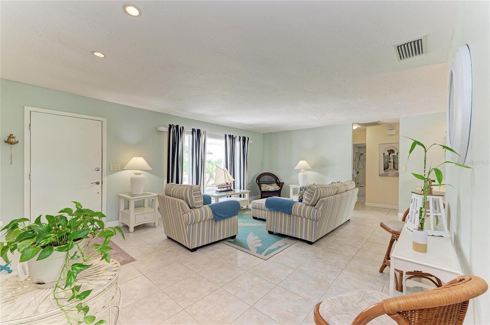 4006 Joyce, Bradenton, FL 34208