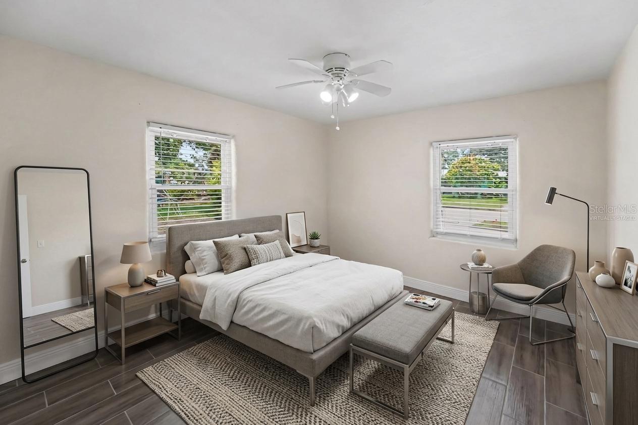 4611 17th, St Petersburg, FL 33713