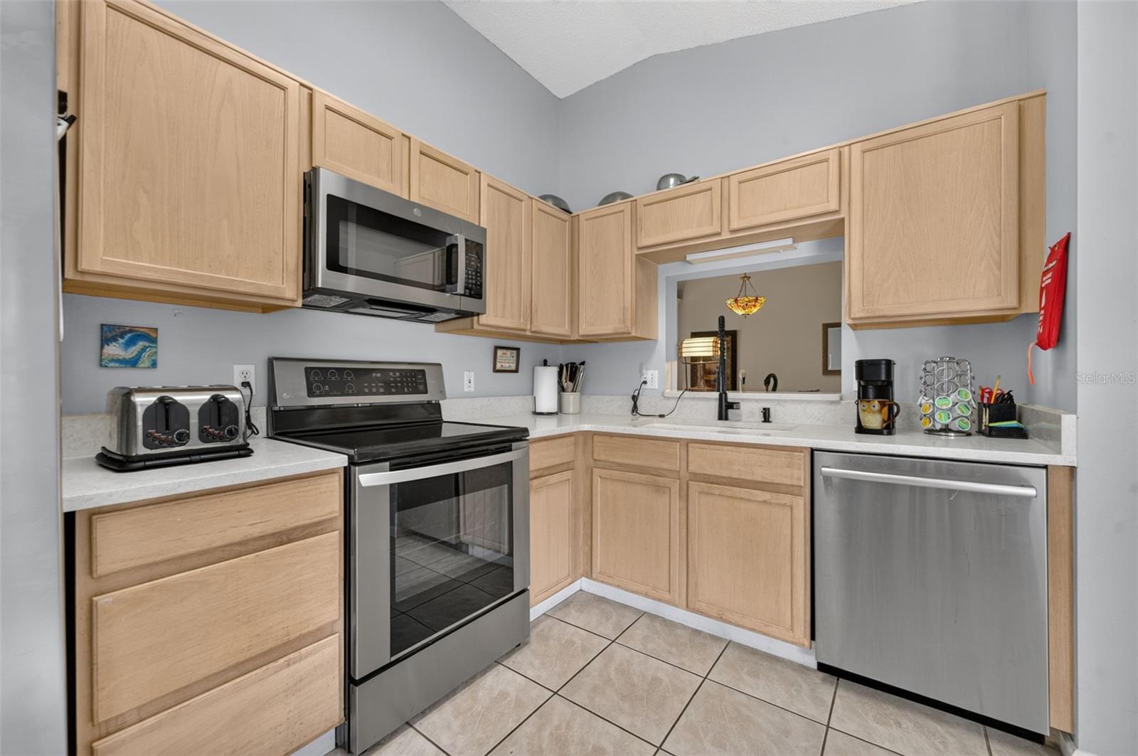 6057 Lake Pointe Unit 410, Orlando, FL 32822