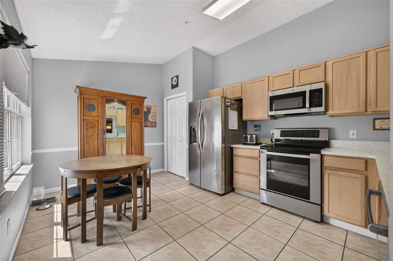6057 Lake Pointe Unit 410, Orlando, FL 32822