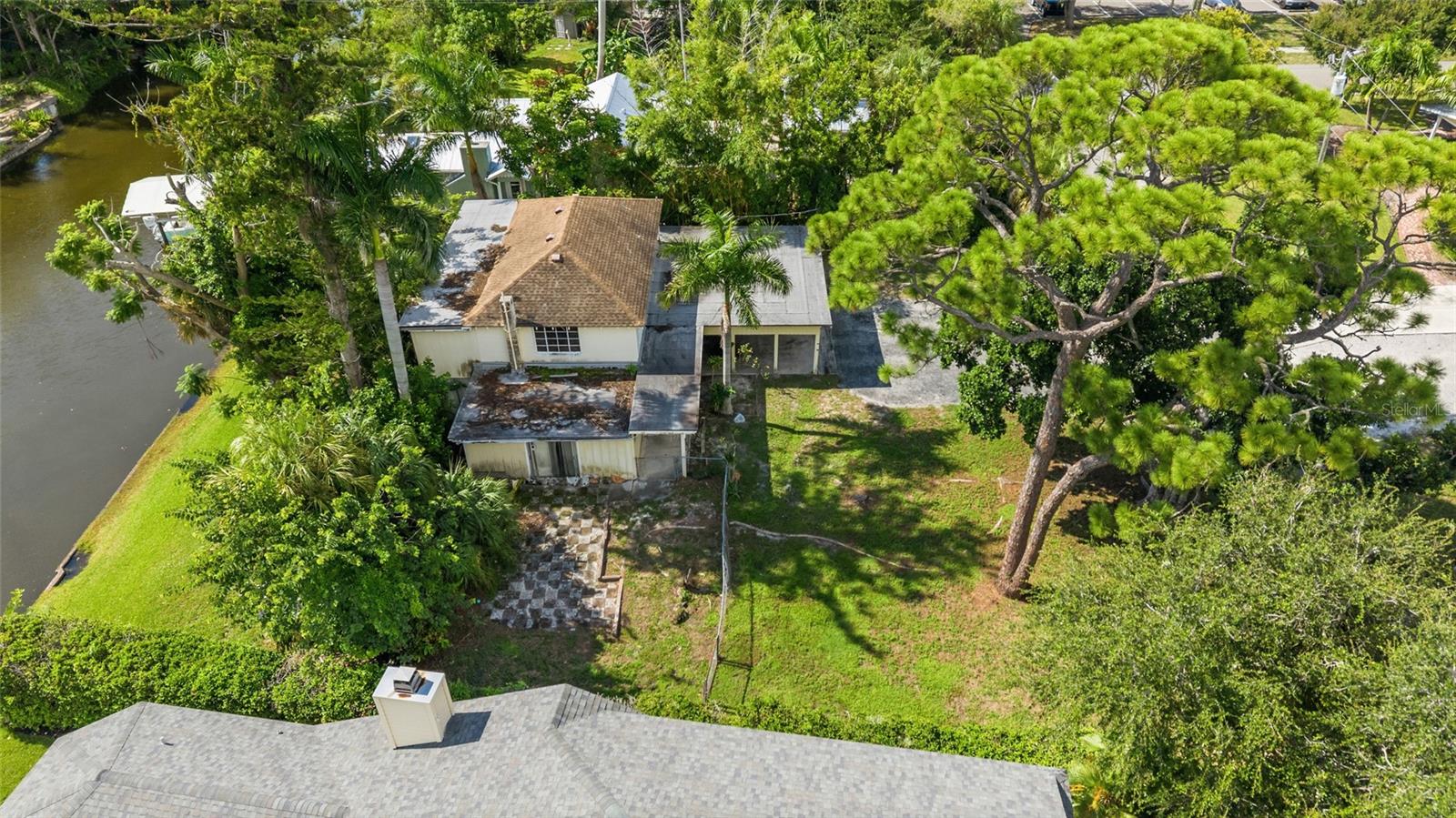 103 40th Street, Bradenton, FL 34209