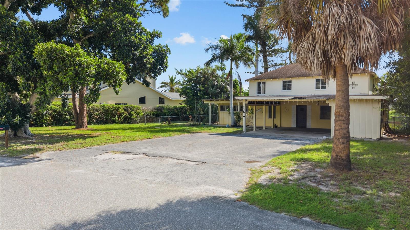 103 40th Street, Bradenton, FL 34209
