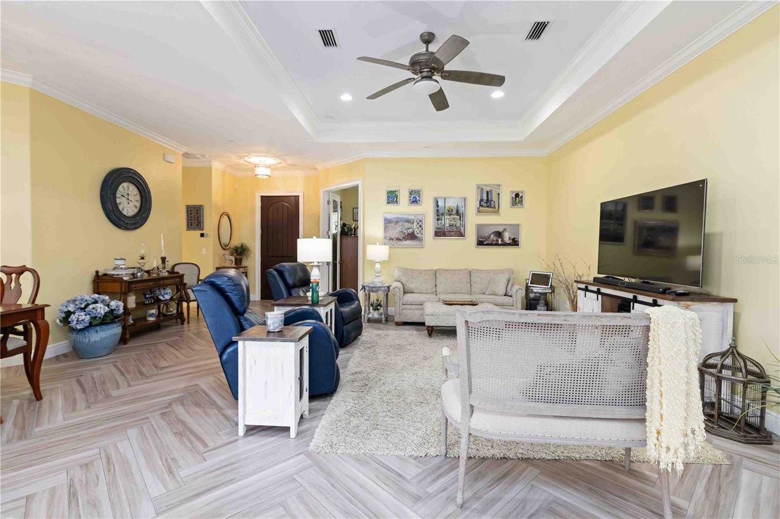 146 Tampa, Venice, FL 34285