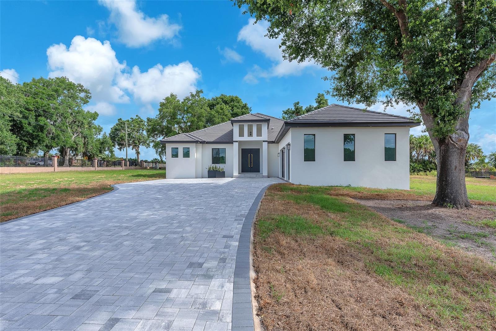 11921 Fort King, Thonotosassa, FL 33592