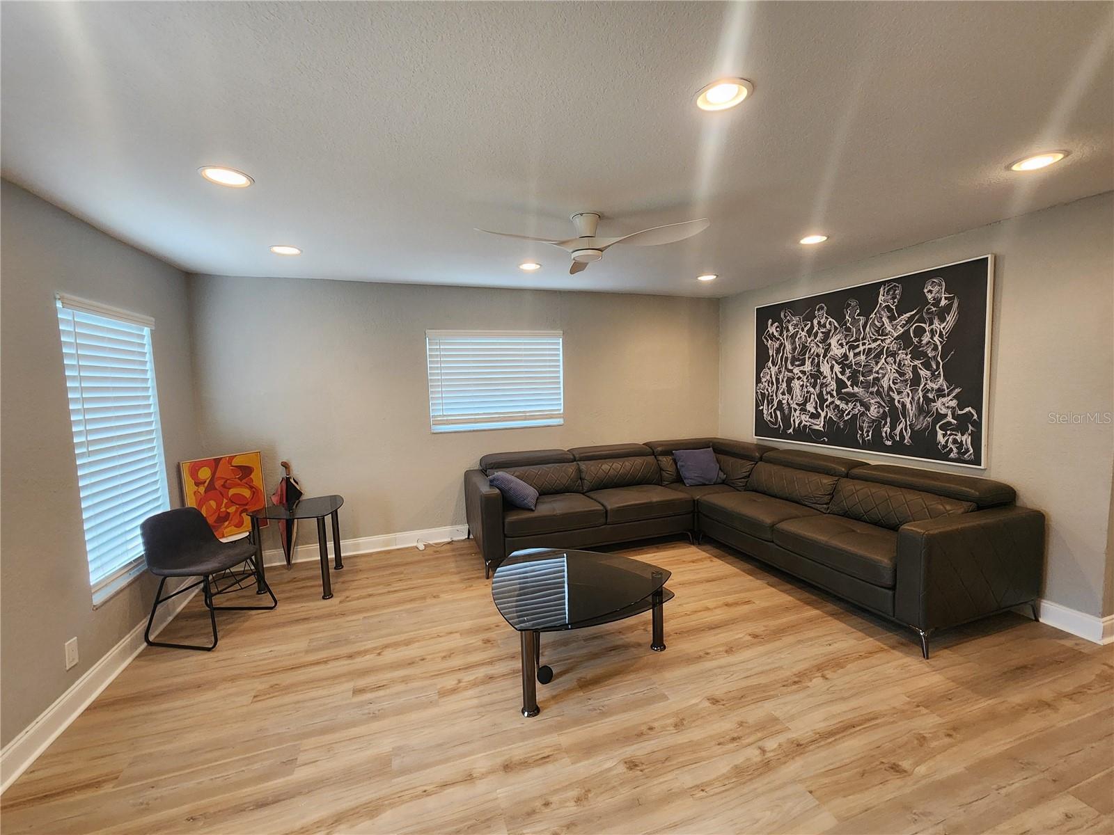 4307 Main, Tampa, FL 33607