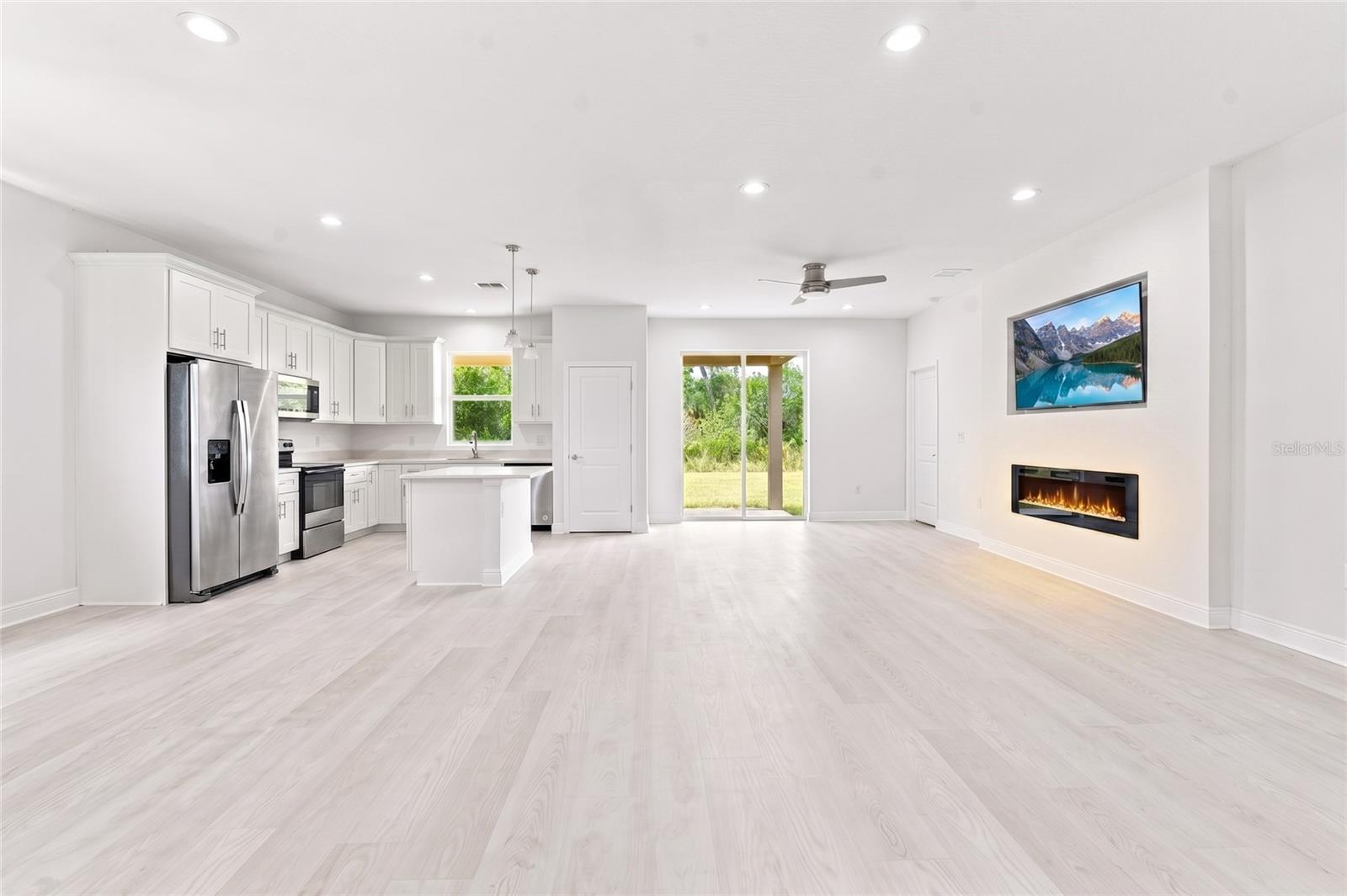 9505 Luna, St Cloud, FL 34773