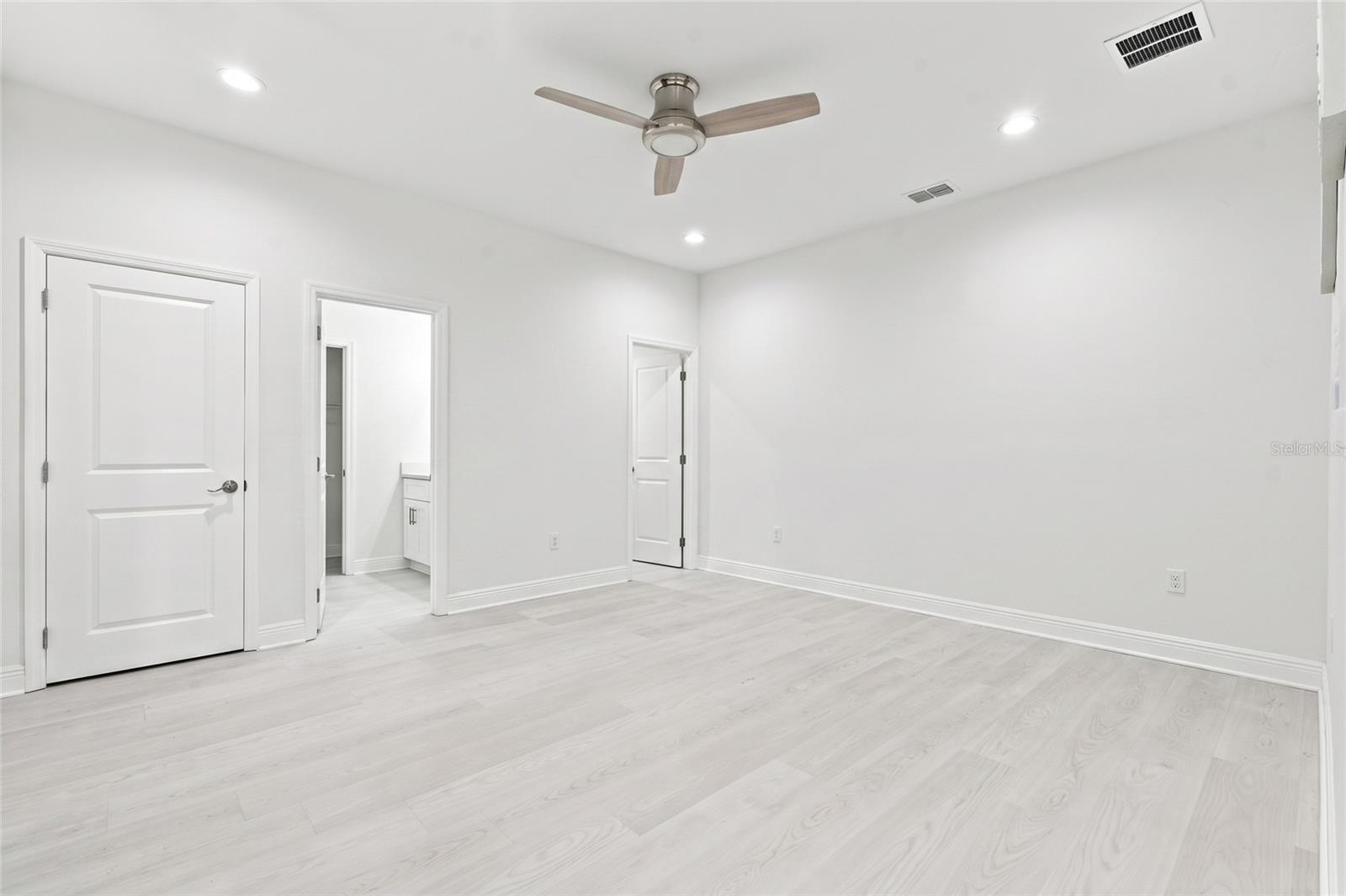 9505 Luna, St Cloud, FL 34773