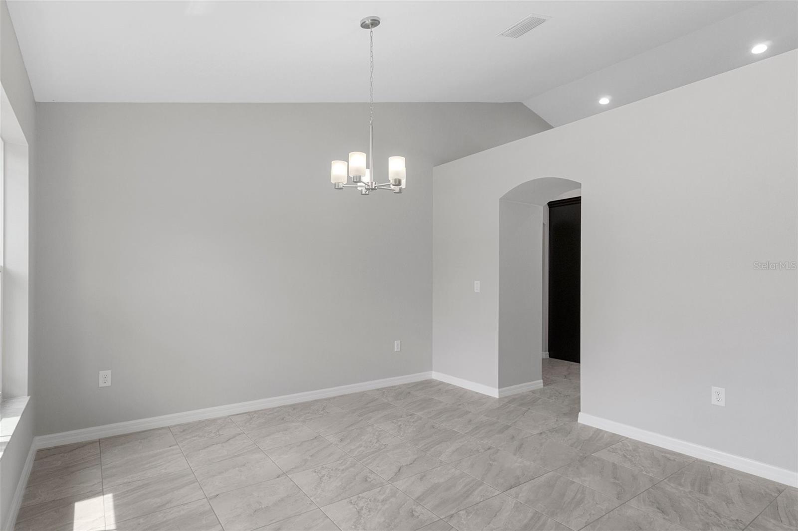 12085 Manassas, Weeki Wachee, FL 34614