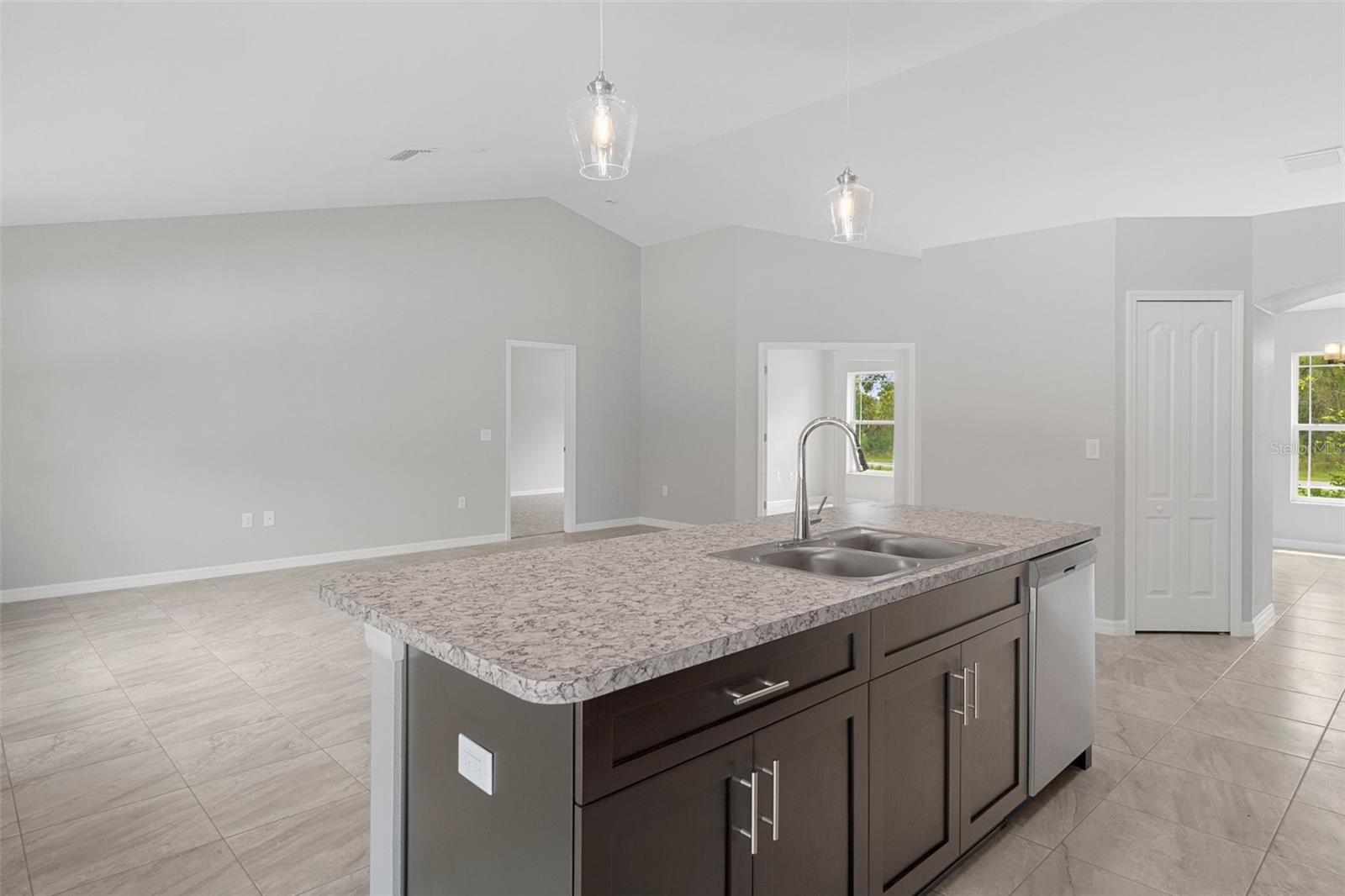 12085 Manassas, Weeki Wachee, FL 34614