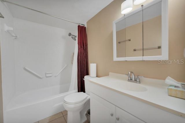 333 Lake Howard Unit 204d, Winter Haven, FL 33880