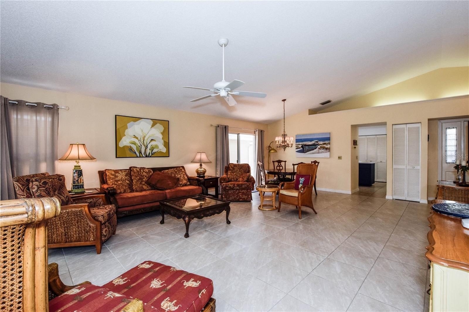 827 Harrington Lake Unit 35, Venice, FL 34293