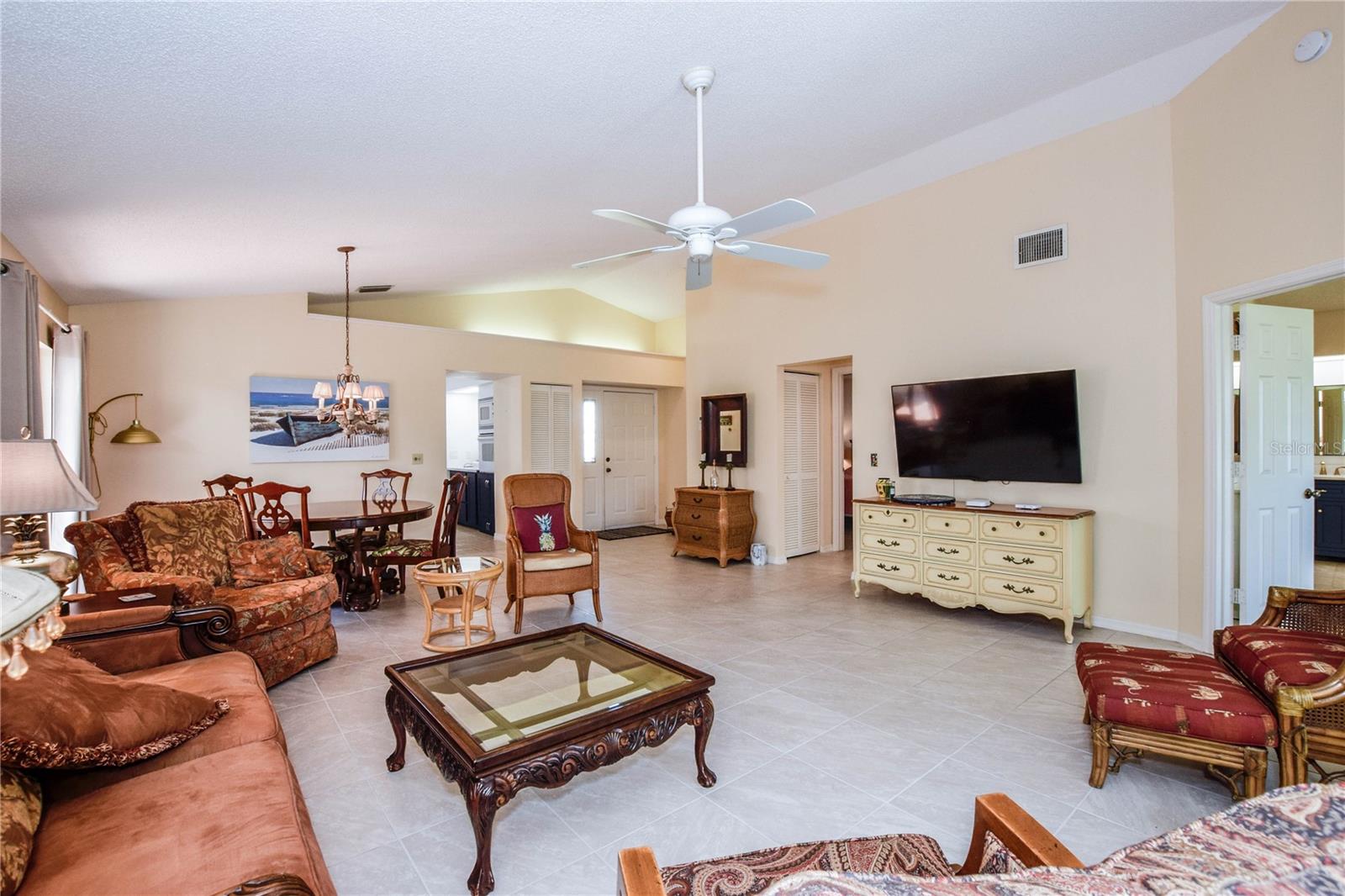 827 Harrington Lake Unit 35, Venice, FL 34293