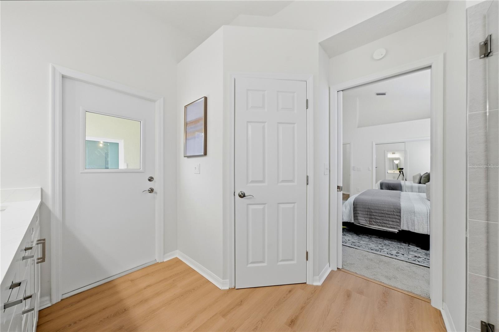 6817 Superior Street, Sarasota, FL 34243